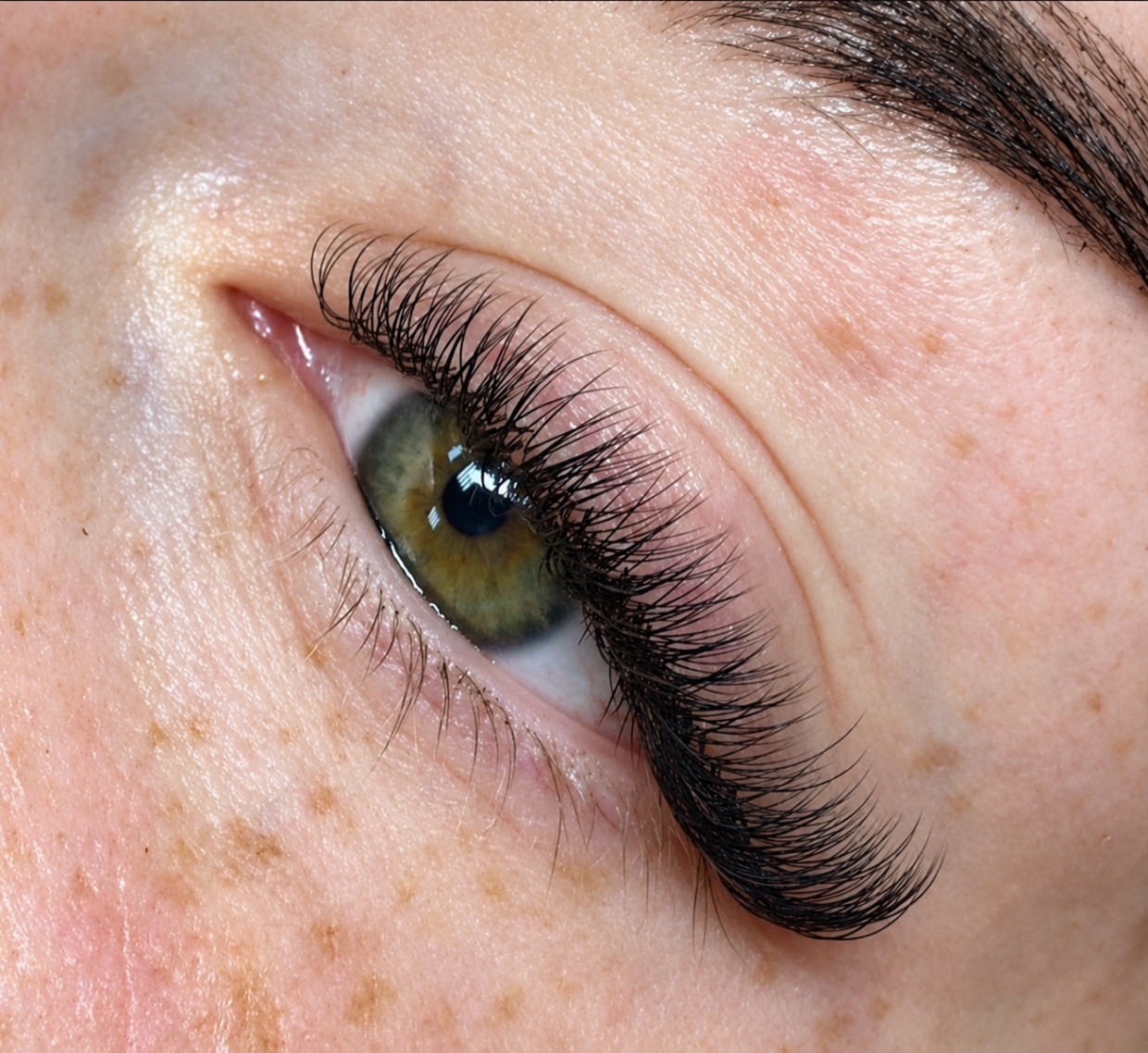 Наращивание ресниц — работа WowLashes 04